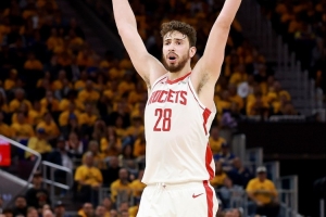 空砍39分11板7助1断1帽！奥科吉：申京是我们的进攻支柱