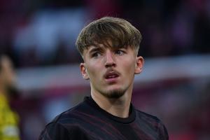 弗罗因德：孔帕尼很信任卡尔，赛前我们就猜他今天能够进球