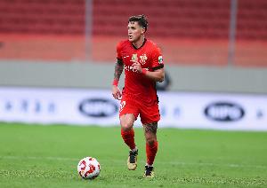 足球报：英博希望主场精彩收官，海港末轮还要打起12分精神