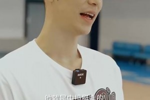 林书豪此前打趣：周杰伦年轻时可能有机会打CBA，但精力都花在音乐上😂