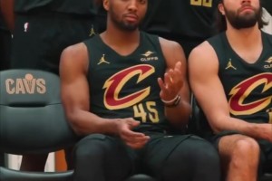 美媒：不看好詹姆斯带队过火箭，难以想象他应对阿门防守！